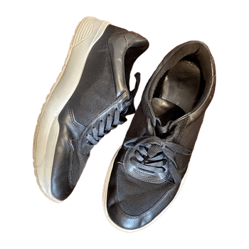 Vagabond sneakers