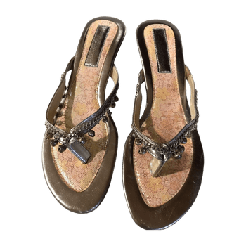 Kesösandalit sandals
