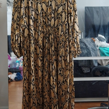 Second Female mekko Reilu M