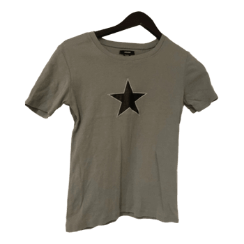 Grey star t-shirt