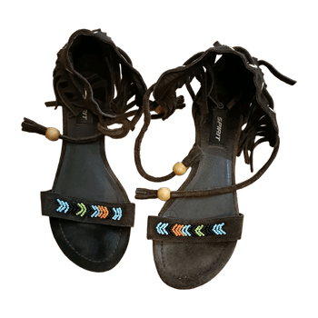 Spirit sandals