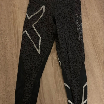 2xu sportswear