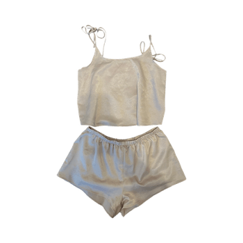 Vaaleanpunainen toppi ja shortsit -setti