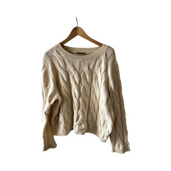 Vaaleankeltainen neulepaita