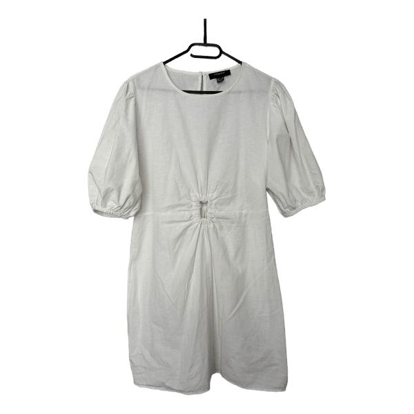 White puff sleeve dress