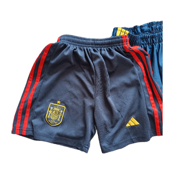 2kpl Adidaksen urheilushortsit, 128