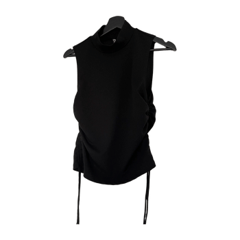 Pieces top