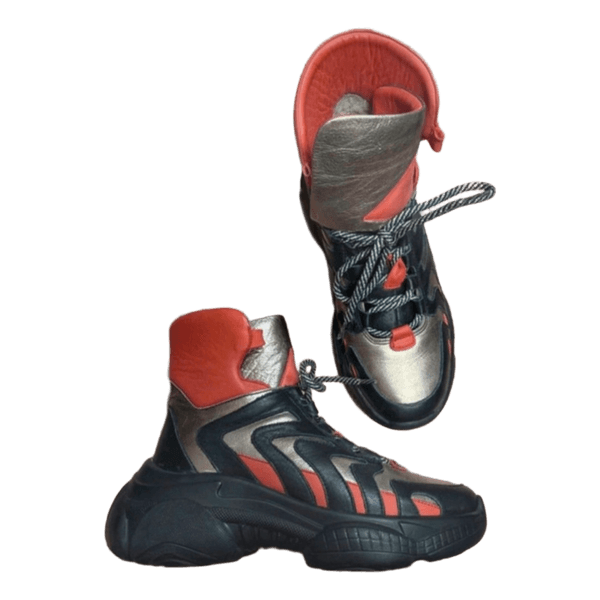 High-top chunky sneakers