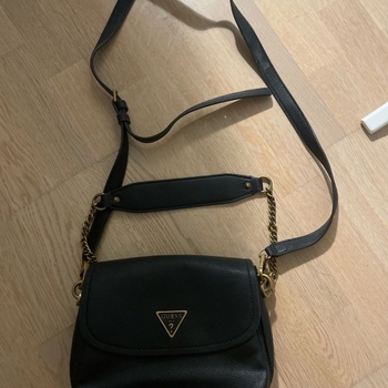 Guess bag