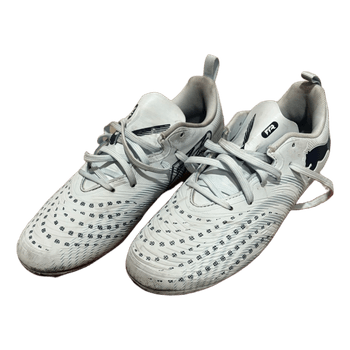 Puma jalkapallokengät