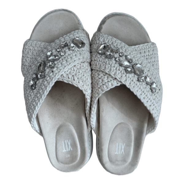 Vita sandaler med strass