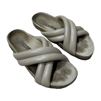 Bukela sandals