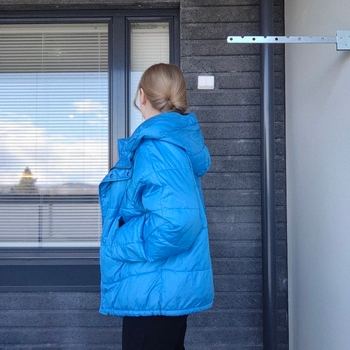Sininen kevyttoppis 