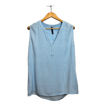 Jean Pascale light blue top