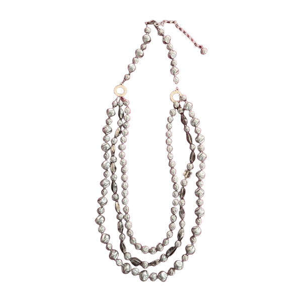 Anna gav jewelry