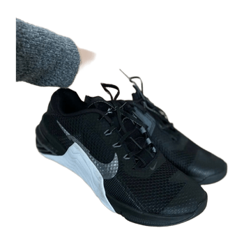 Nike sports shoes