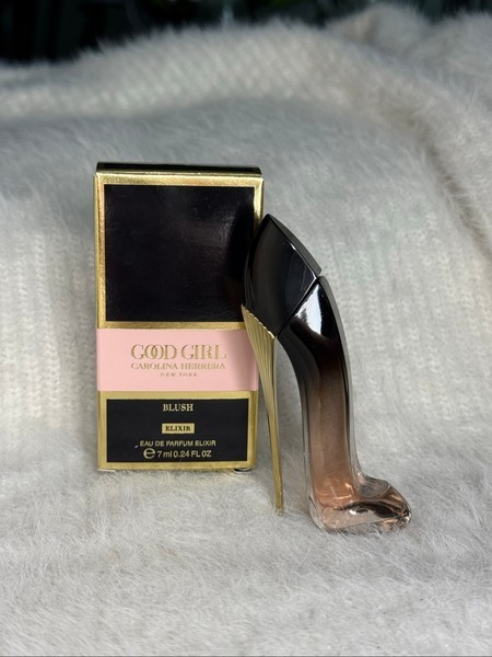 Carolina Herrera Good Girl perfume