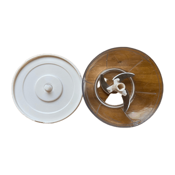 Valkoinen käsikäyttöinen ruokasilppuri