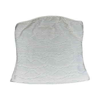 Valkoinen strapless toppi