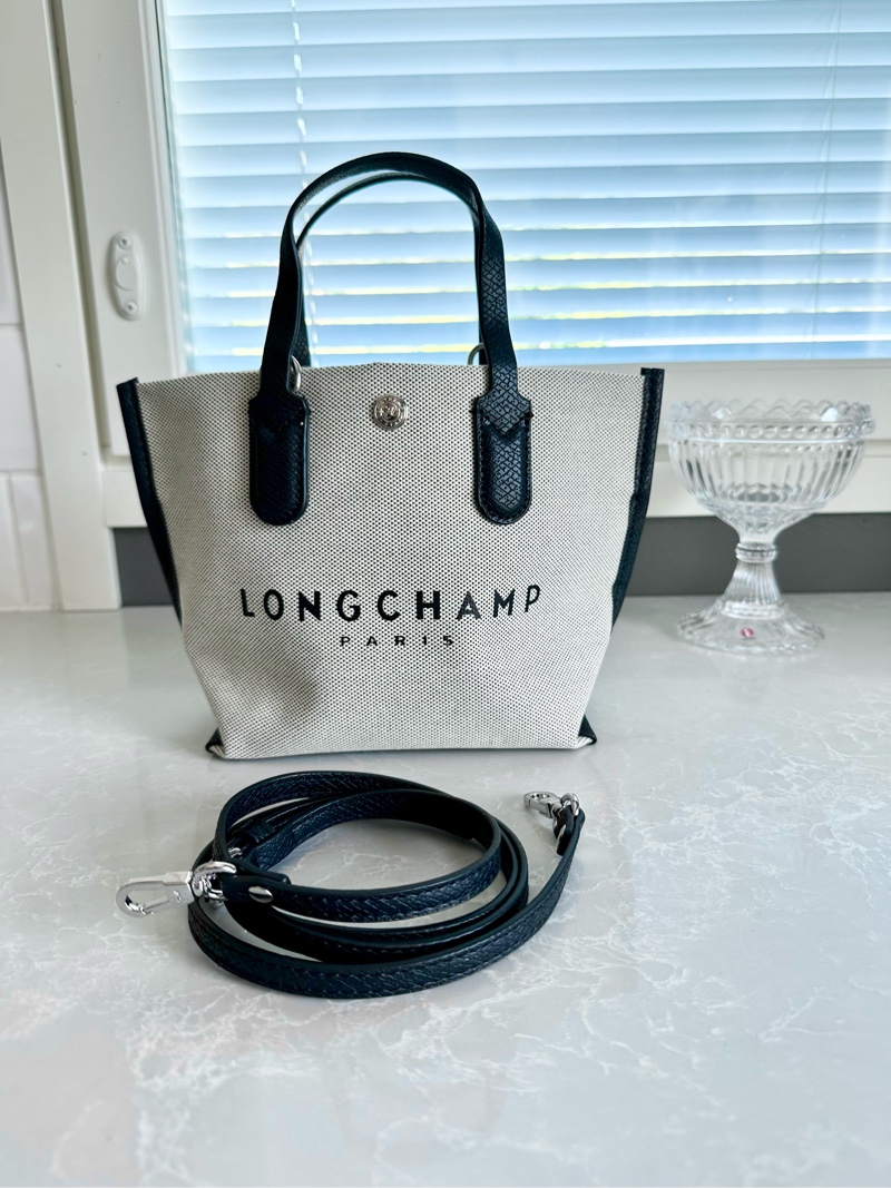 Longchamp Essential Toile laukku