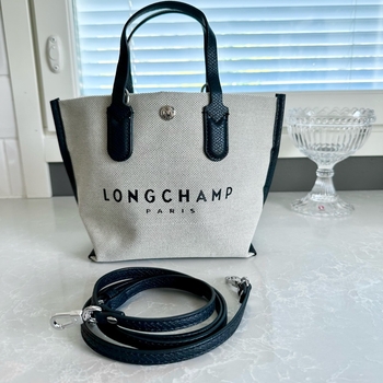 Longchamp Essential Toile laukku