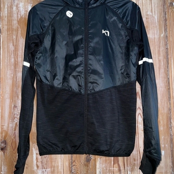 Kari Traa running jacket