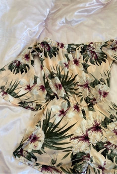 Off shoulder haalari