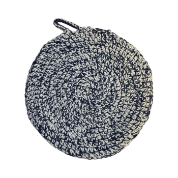 Pyöreä virkattu pannunalunen