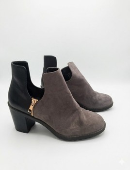 Zara Trafaluc grey ankle boots