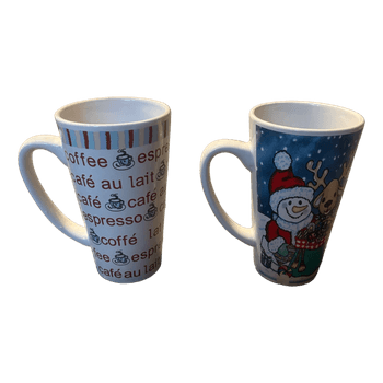 Neljä erilaista isoa mukia