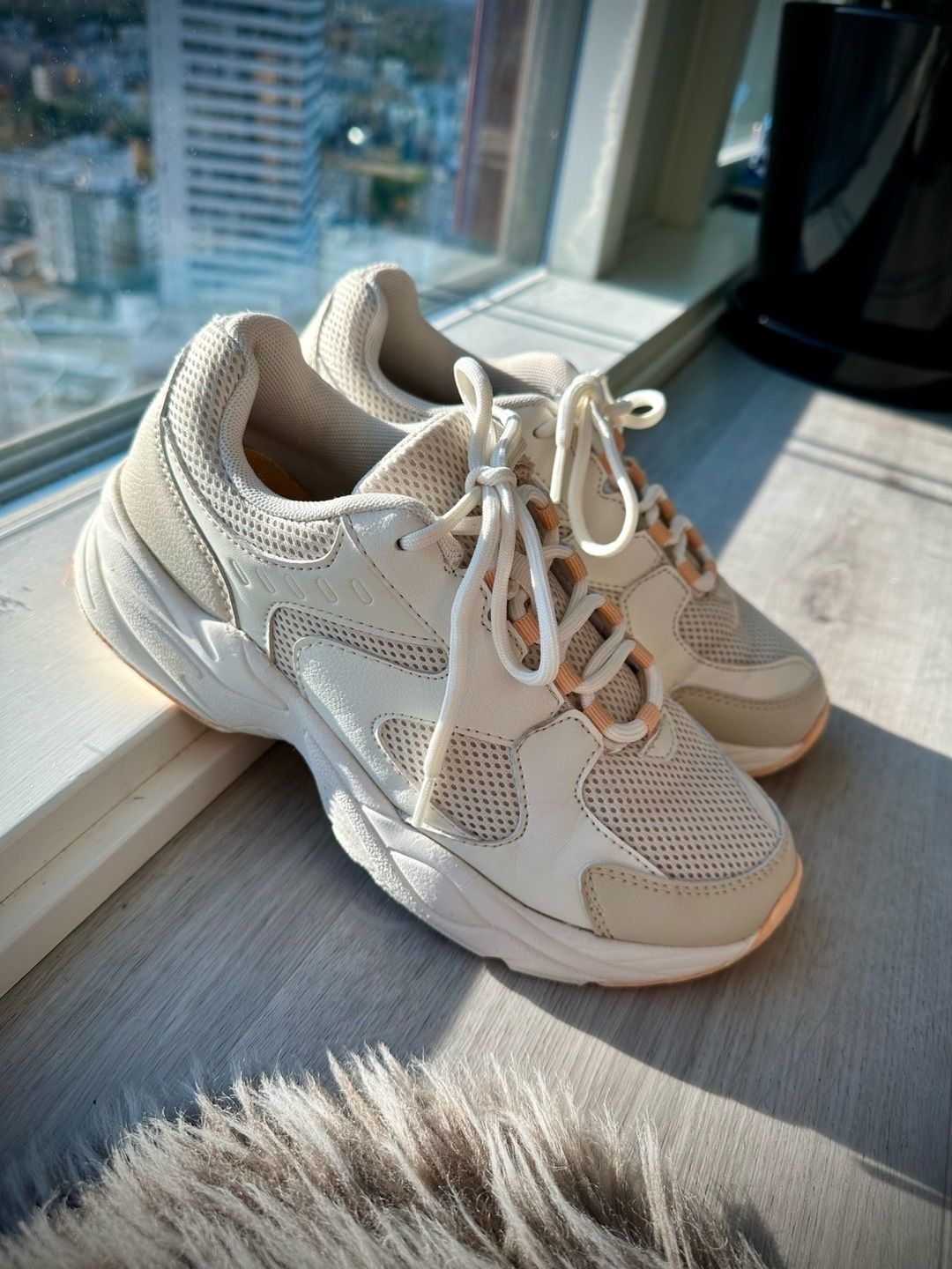 Soc sports shoes