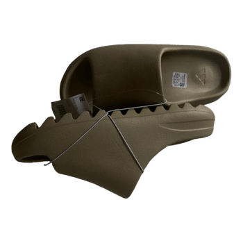 Adidas Yeezy slides