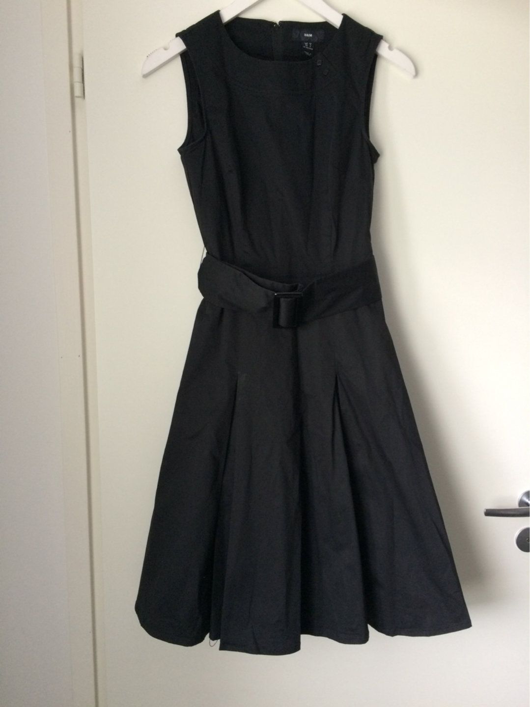 H&m dress