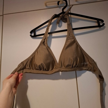  bikiniyläosa