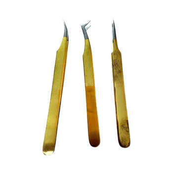 Set of 3 golden eyelashes tweezers