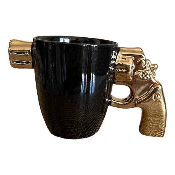 Black and gold mug
