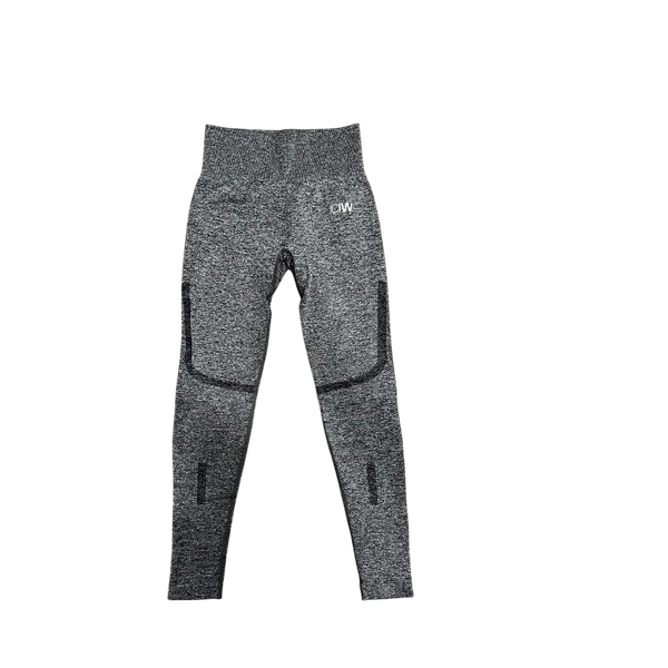 Harmaat urheiluleggingsit