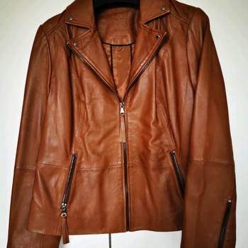 Gerry Webe nahkatakki /elegant leather jacket 