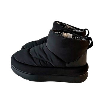 Ugg shoes