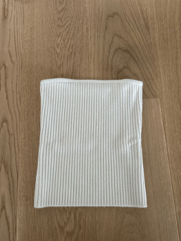 Sleeveless merino cashmere top