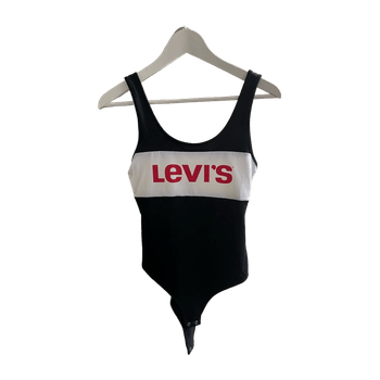 Levi’s top