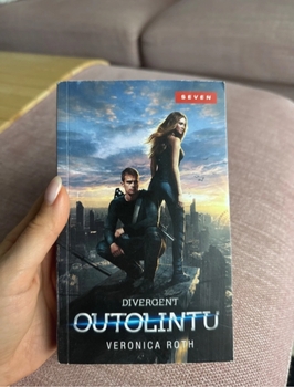 Outolintu-pokkari