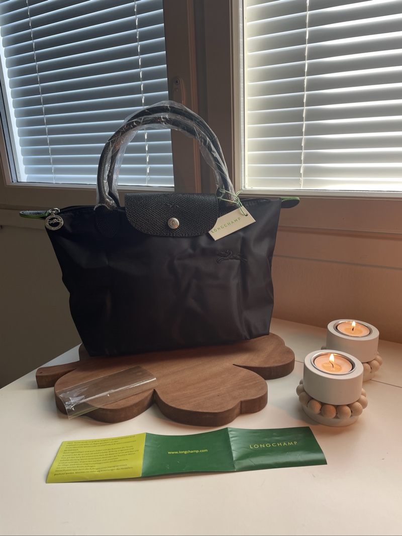 Uusi Longchamp Le Pliage käsilaukku