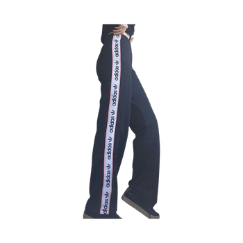Leveät adidas housut