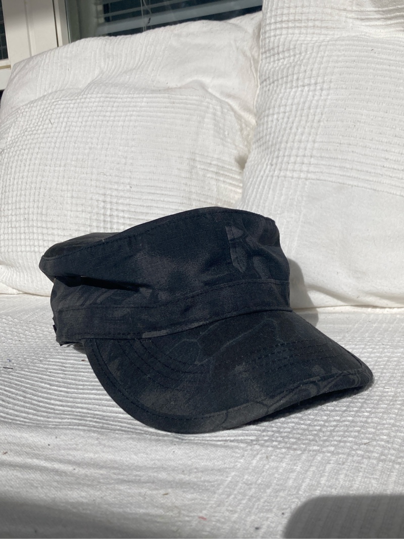 Lippikset/ Caps 2pcs