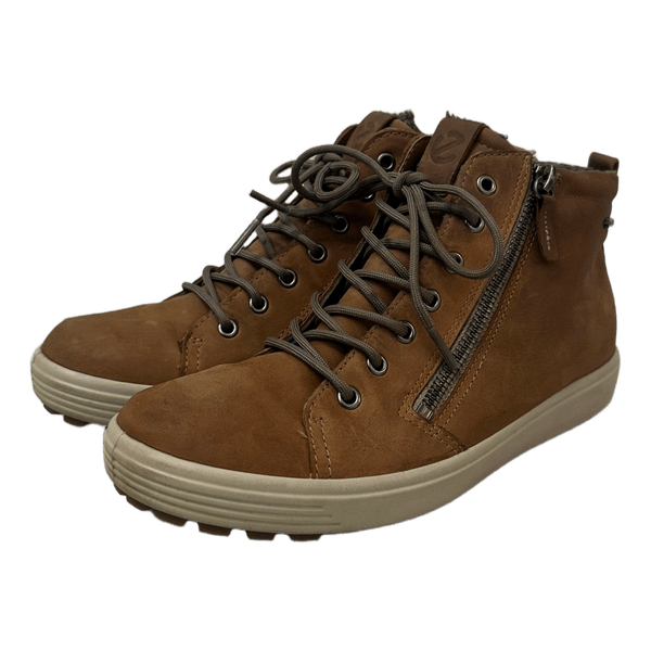 ECCO brown leather ankle boots