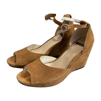 Vagabond heels