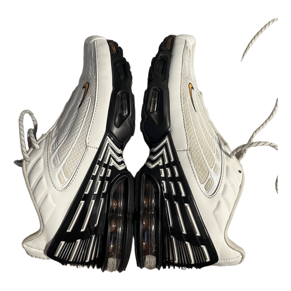 Hvide Nike Air Max sneakers