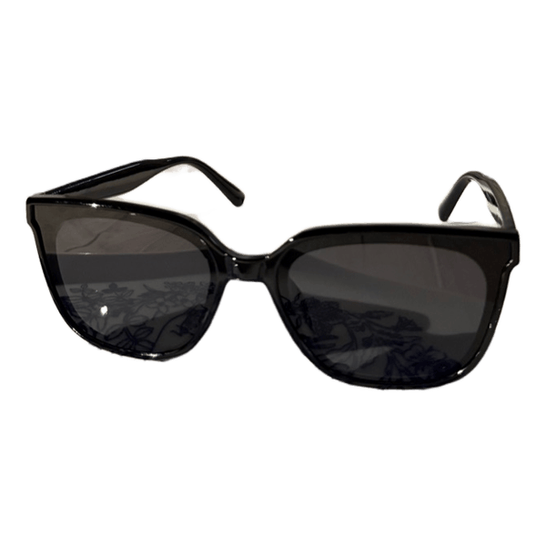 Black sunglasses