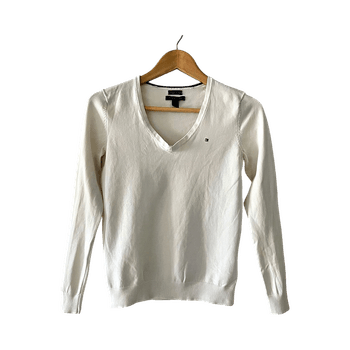 V-neck jumper